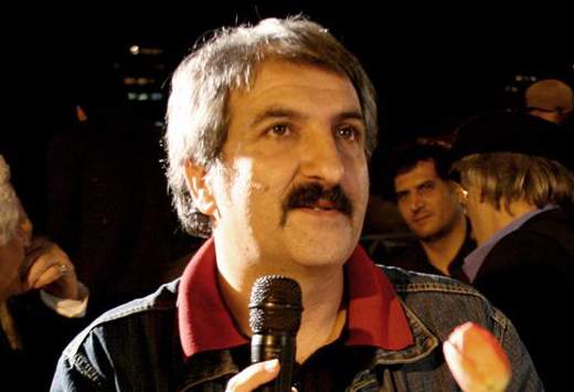 علیرضا نادری از بازسازی تئاترشهر می‌گوید