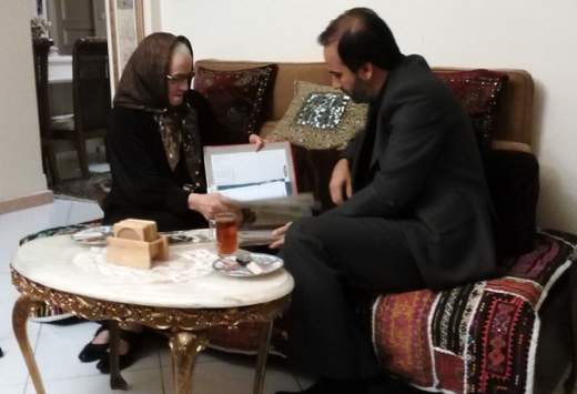 عیادت مدیرکل هنرهای نمایشی از بازیگر پیش‌کسوت