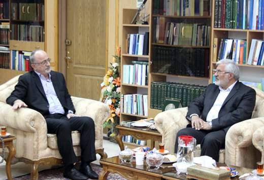 اعلام آمادگی برای توسعه کتاب‌خانه‌های سیار کانون در گیلان