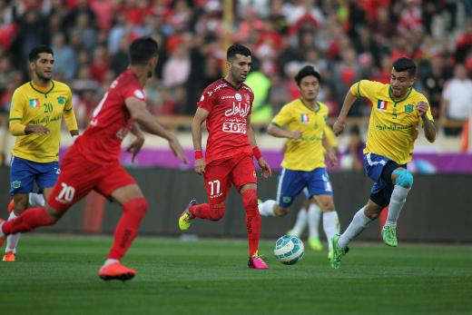 صدرنشینی پرسپولیس با ارسال طلایی رضائیان