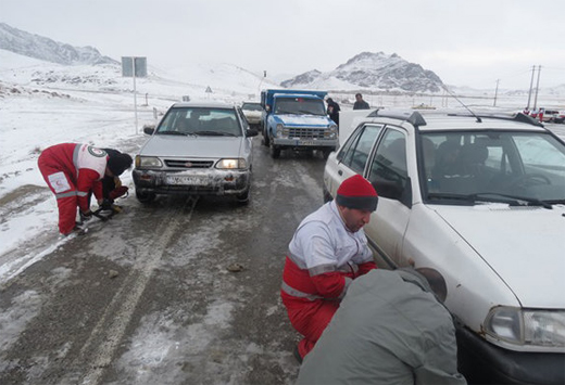 امدادرسانی به ۱۱ هزار گرفتار در برف و کولاک