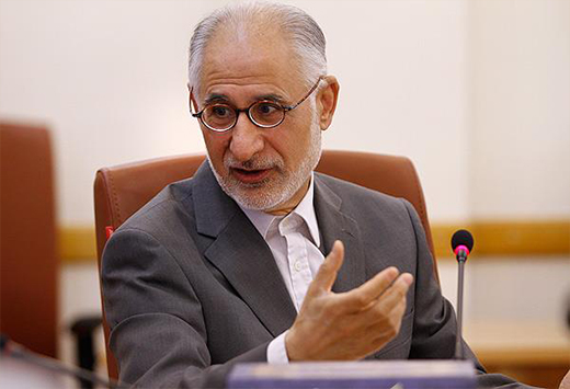هم افزایی و کار گروهی کارکنان بانک صنعت و معدن، عامل موفقیت