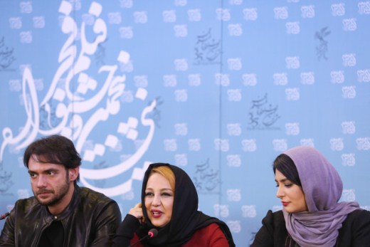 اشک‌های کارگردان "انزوا" در برج میلاد
