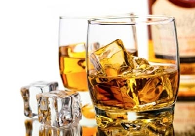 مصرف الکل عمر را کاهش می‌دهد