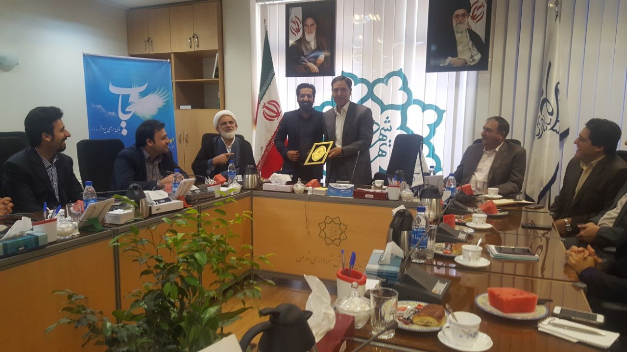 وزیر فرهنگ و ارشاد اسلامی از محمد رضایی تقدیر کرد