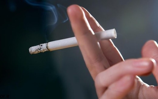 از هر ۱۰ قربانی سرطان ریه ۸ نفر دخانیات مصرف می‌کنند