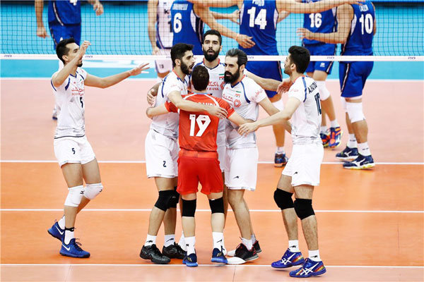 پیروزی تیم ملی والیبال ایران برابر ایتالیا/قدرت نمایی در گام نخست