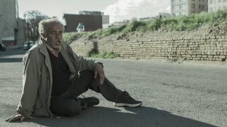 سعید آقاخانی دی ماه با «کامیون» به سینما می آید