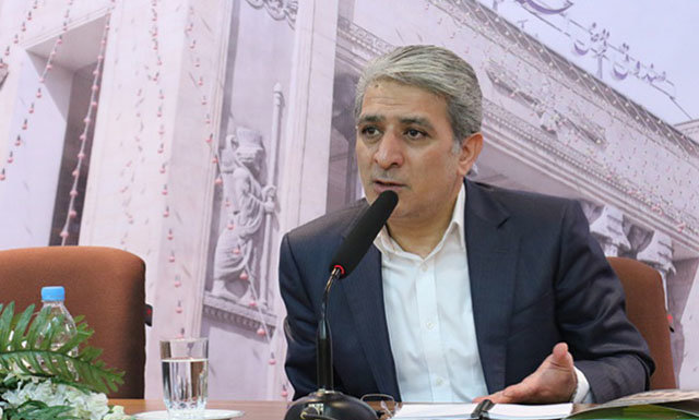 انتقاد مدیرعامل بانک ملی ایران از نادیده گرفتن عملکرد مثبت نظام بانکی