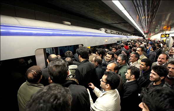 قابل توجه مسافران مترو؛ از ایستگاه‌های شلوغ مطلع شوید