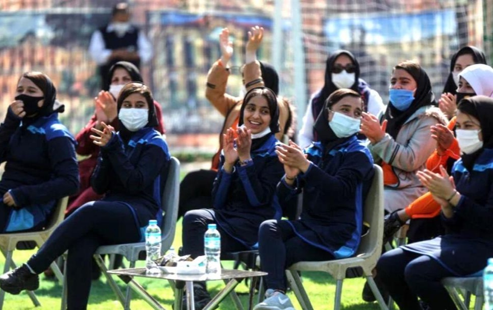 درخشش دختران مرکز پرتو منطقه ۱۵ در لیگ داژبال شهر تهران