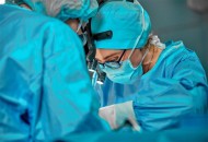 عمل جراحی بیماران با تکنیک‌های خاص در شرایط کرونا